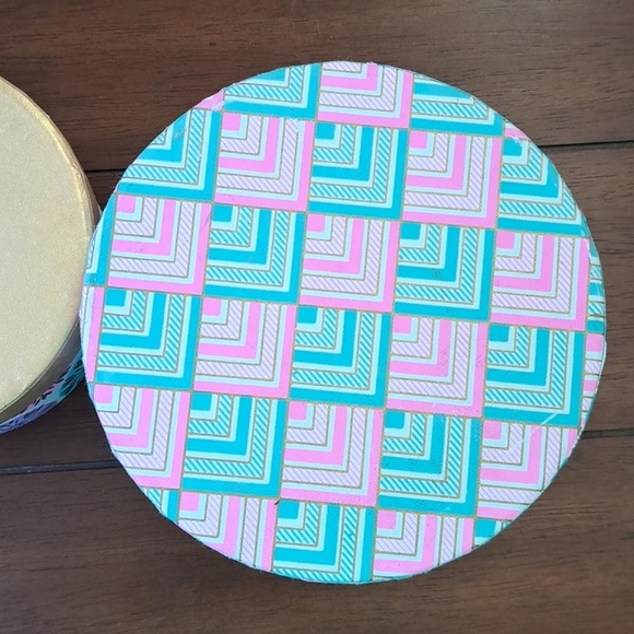 Cute Round Decorative Paper Storage Gift Box 6" 5" Two Pink Blue Gold Geometric - Picture 7 of 15